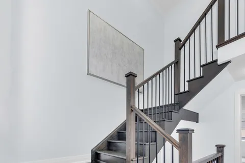 4128 Hillsborough Crescent, Oakville, ON L6H 3R1