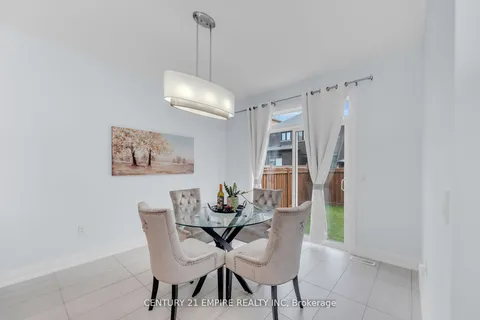 4128 Hillsborough Crescent, Oakville, ON L6H 3R1