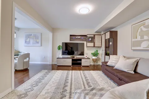 1234 Rose Way, Milton, ON L9E 1L9