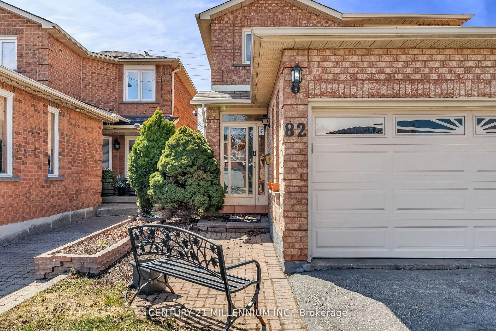 82 Candy Crescent, Brampton, ON L6X 3Z9