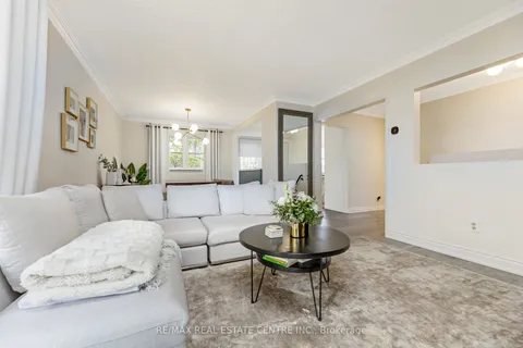 2176 Sunnydale Drive, Burlington, ON L7P 1E7