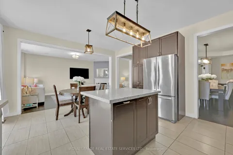 60 Valleyway Drive, Brampton, ON L6X 5G1