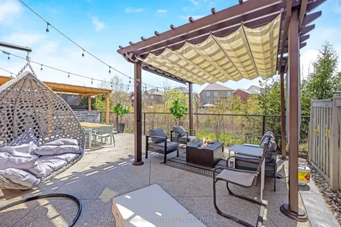 606 Nairn Circle, Milton, ON L9T 7X6