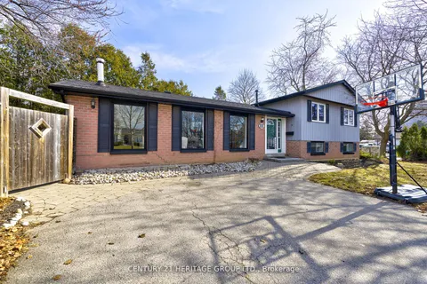 111 Lorne Scots Drive, Milton, ON L9T 2Z5