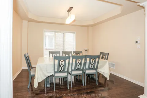 5324 Snowbird Court, Mississauga, ON L5M 0P9