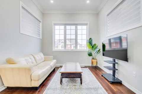 1436 Connaught Terrace, Milton, ON L9E 0B2