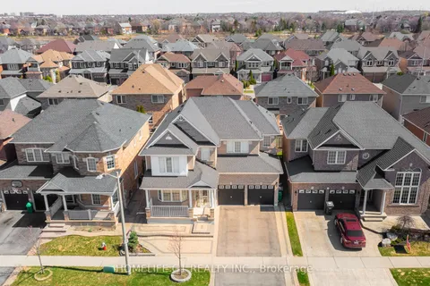 3672 Swanson Drive, Mississauga, ON L5N 8J6