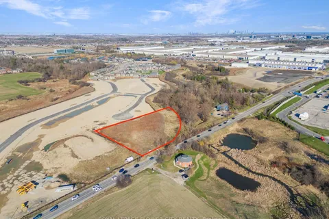 8273 Heritage Road, Brampton, ON L6Y 0E3