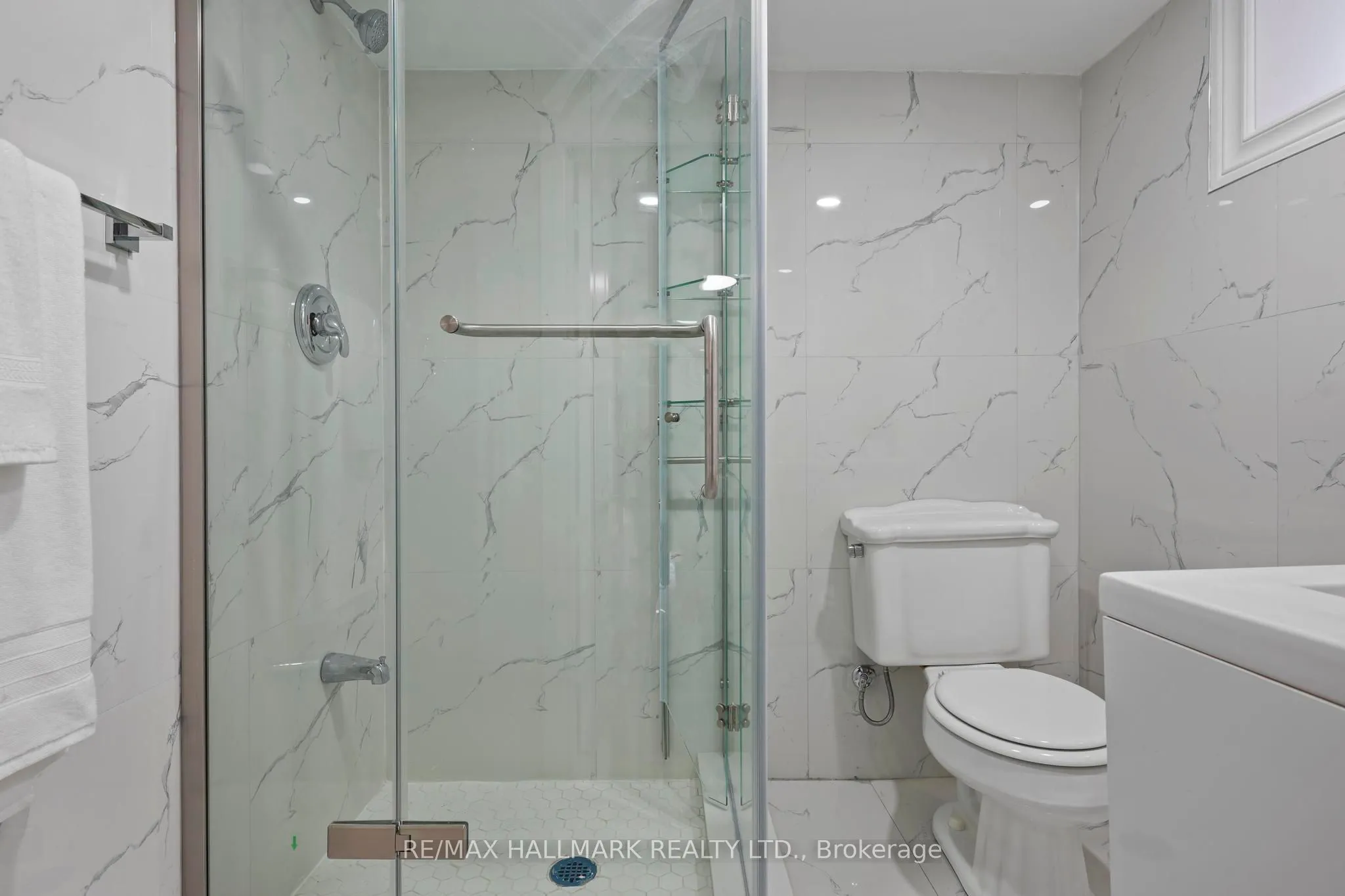 90A Bicknell Avenue, Toronto, ON M6M 4G7