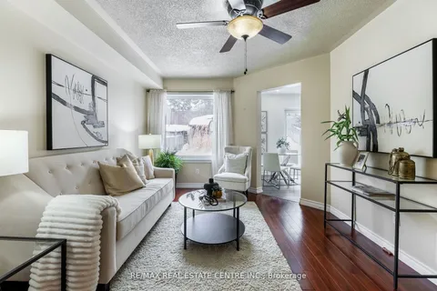 112 Ravenscliffe Court, Brampton, ON L6X 4P2