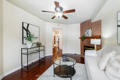 112 Ravenscliffe Court, Brampton, ON L6X 4P2