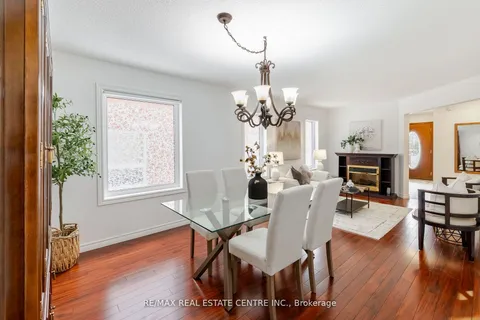 112 Ravenscliffe Court, Brampton, ON L6X 4P2