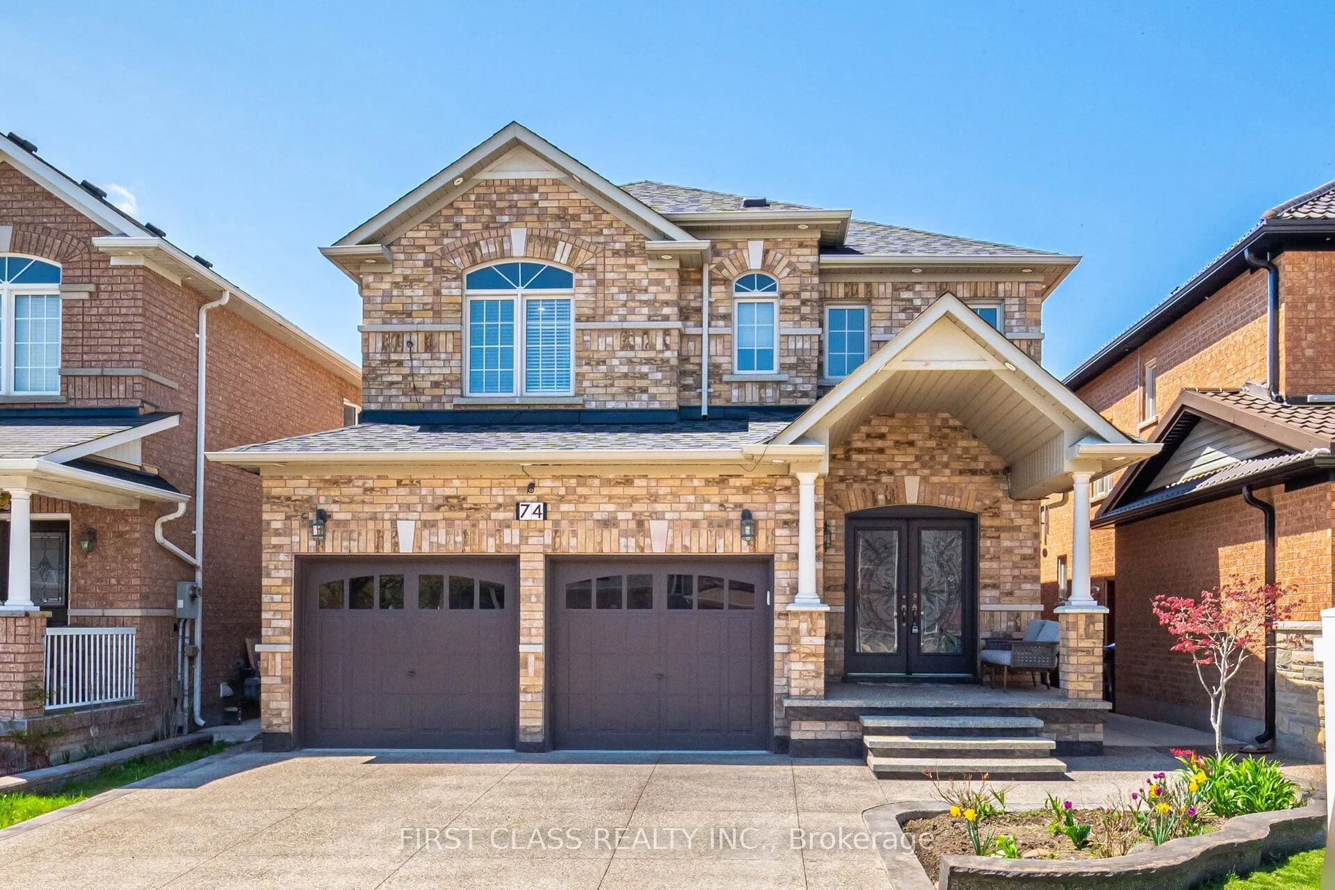 74 Long Meadow Drive, Brampton, ON L6P 2A1