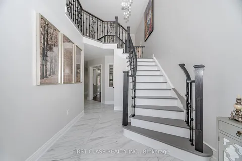74 Long Meadow Drive, Brampton, ON L6P 2A1