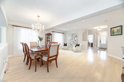 1023 Freeman Trail, Milton, ON L9T 5T3
