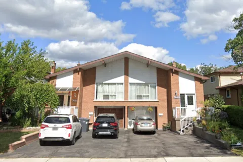 7651 Wildfern Drive, Mississauga, ON L4T 3P7