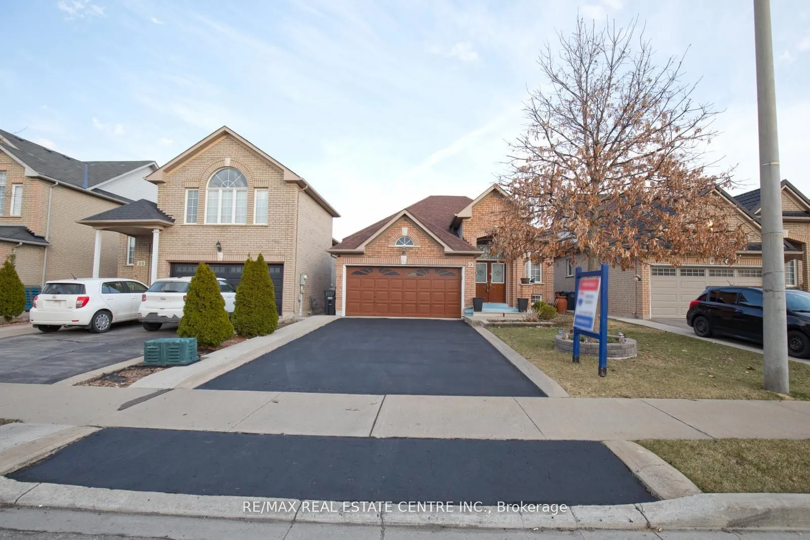 32 Pappain Crescent, Brampton, ON L7A 3J8