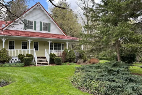 115 King Street, Caledon, ON L7C 1P2