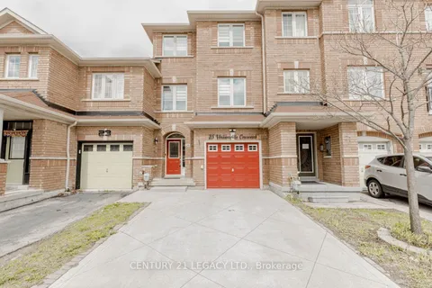 25 Unionville Crescent, Brampton, ON L6P 2Z4
