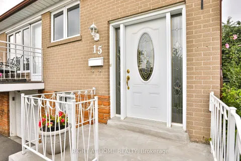 15 Tinton Crescent, Toronto, ON M9V 2H9