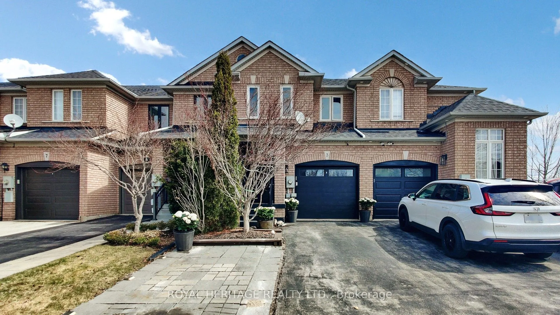3 Frank Johnston Road, Caledon, ON L7E 2L4