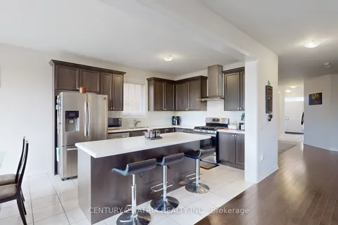 101 Bonnieglen Farm Boulevard, Caledon, ON L7C 4B7
