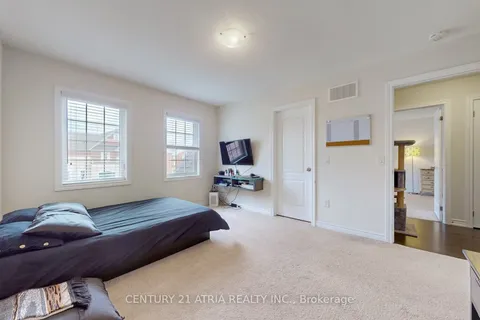 101 Bonnieglen Farm Boulevard, Caledon, ON L7C 4B7
