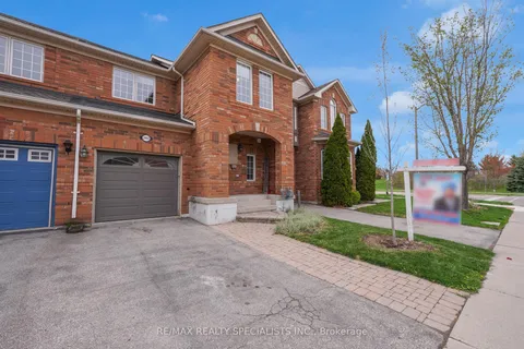 2463 Carberry Way, Oakville, ON L6M 4S5
