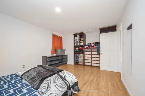 433 Hansen Road, Brampton, ON L6V 3P6
