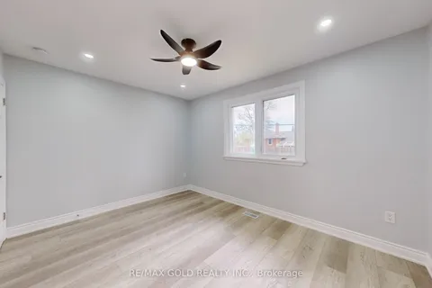 70 Kimbark Drive, Brampton, ON L6X 2A4