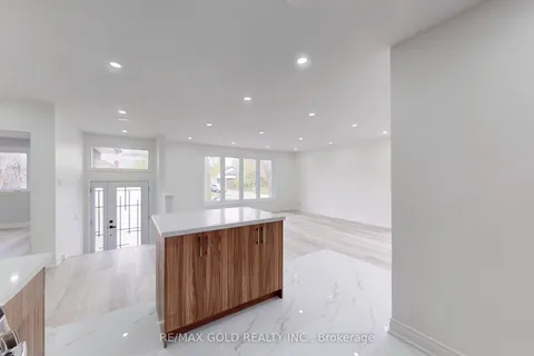 70 Kimbark Drive, Brampton, ON L6X 2A4