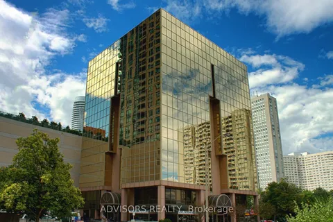 3660 Hurontario Street, Mississauga, ON L5B 3C4