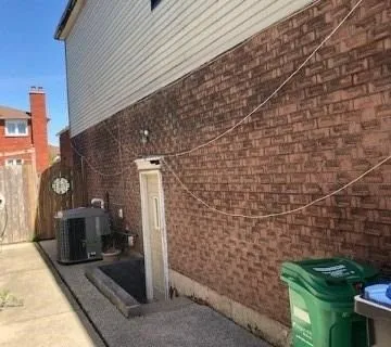 657 Thamesford Terrace, Mississauga, ON L5R 2B8