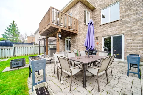 82 Coolspring Crescent, Caledon, ON L7E 2J5
