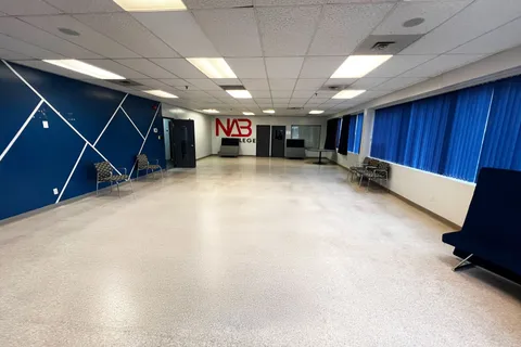 55 Woodbine Downs Boulevard, Toronto, ON M9W 6N5