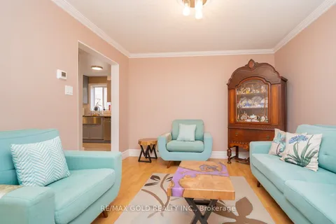 51 Pebblestone Circle, Brampton, ON L6X 4N2