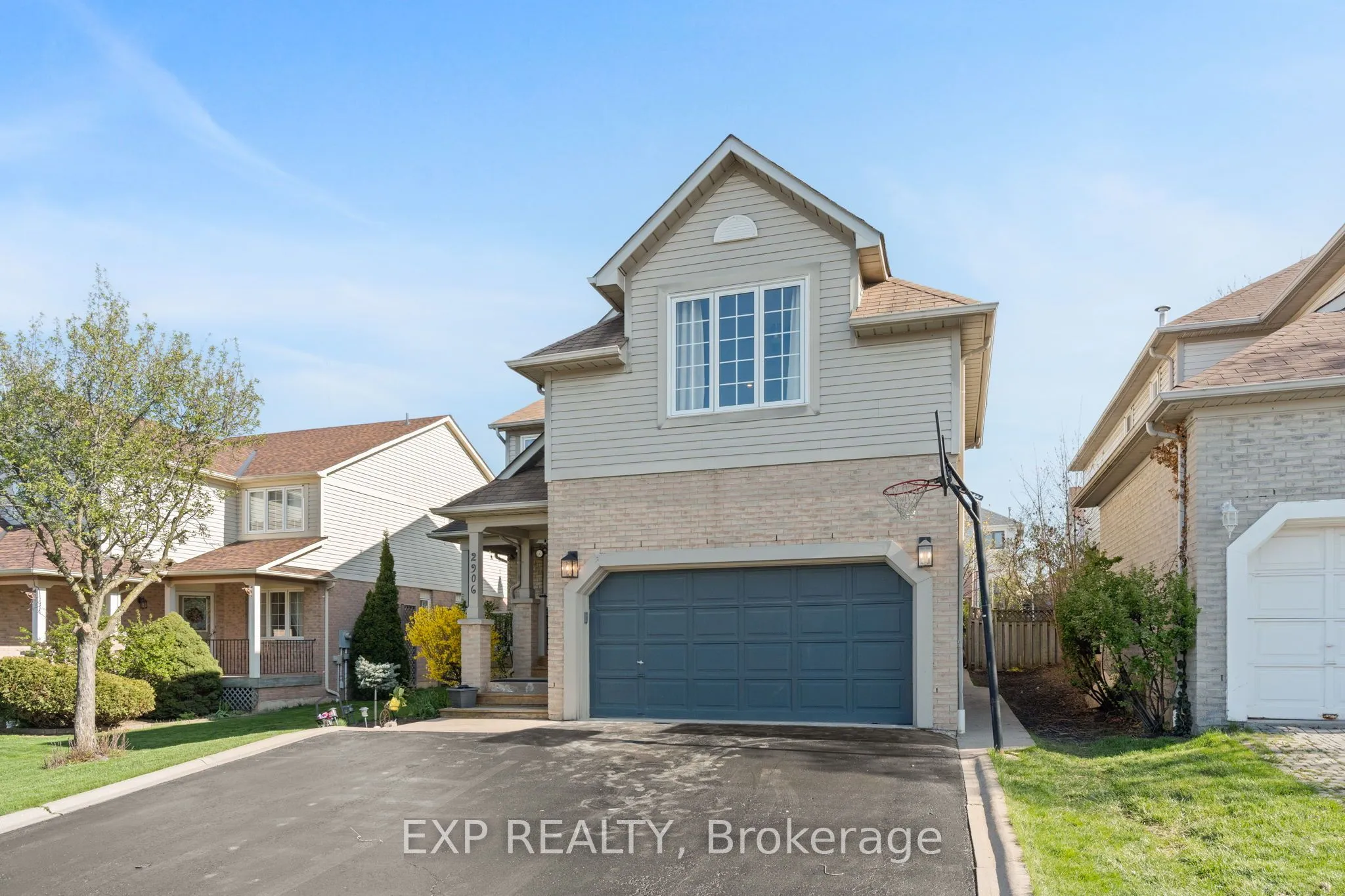 2906 Peacock Drive, Mississauga, ON L5M 5S2