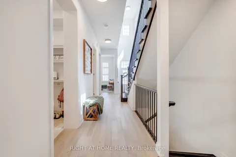 3202 William Cutmore Boulevard, Oakville, ON L6H 7X3