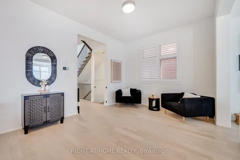 3202 William Cutmore Boulevard, Oakville, ON L6H 7X3