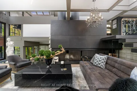 80 North Drive, Toronto, ON M9A 4R2
