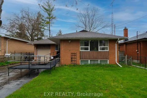 893 Eighth Street, Mississauga, ON L5E 1R3