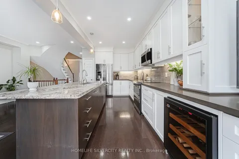 4093 Medland Drive, Burlington, ON L7M 4Z6