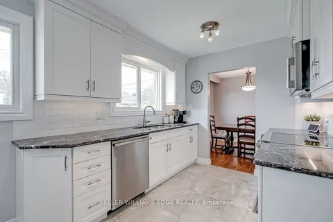 652 Meadow Lane, Burlington, ON L7L 4R8