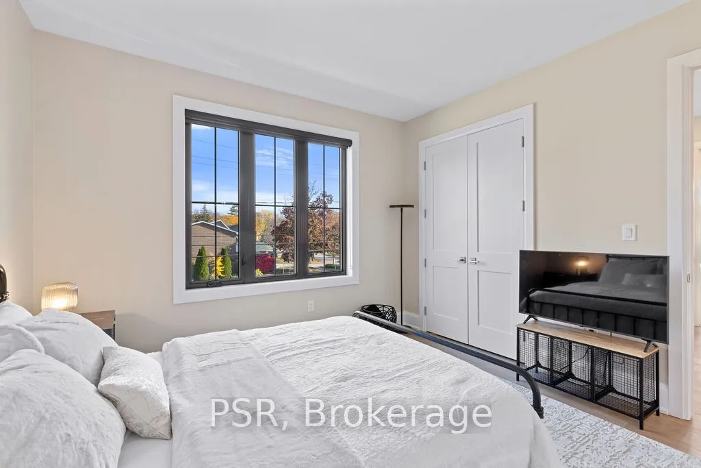 308 Appleby Line, Burlington, ON L7L 2X5