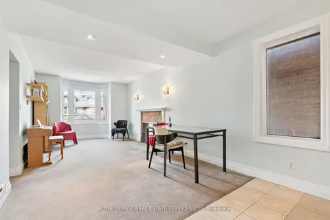 43 Glenlake Avenue, Toronto, ON M6P 1E2