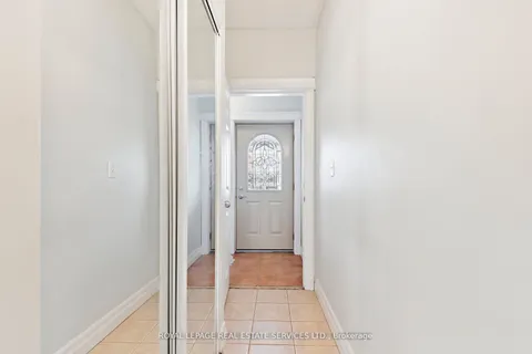 43 Glenlake Avenue, Toronto, ON M6P 1E2