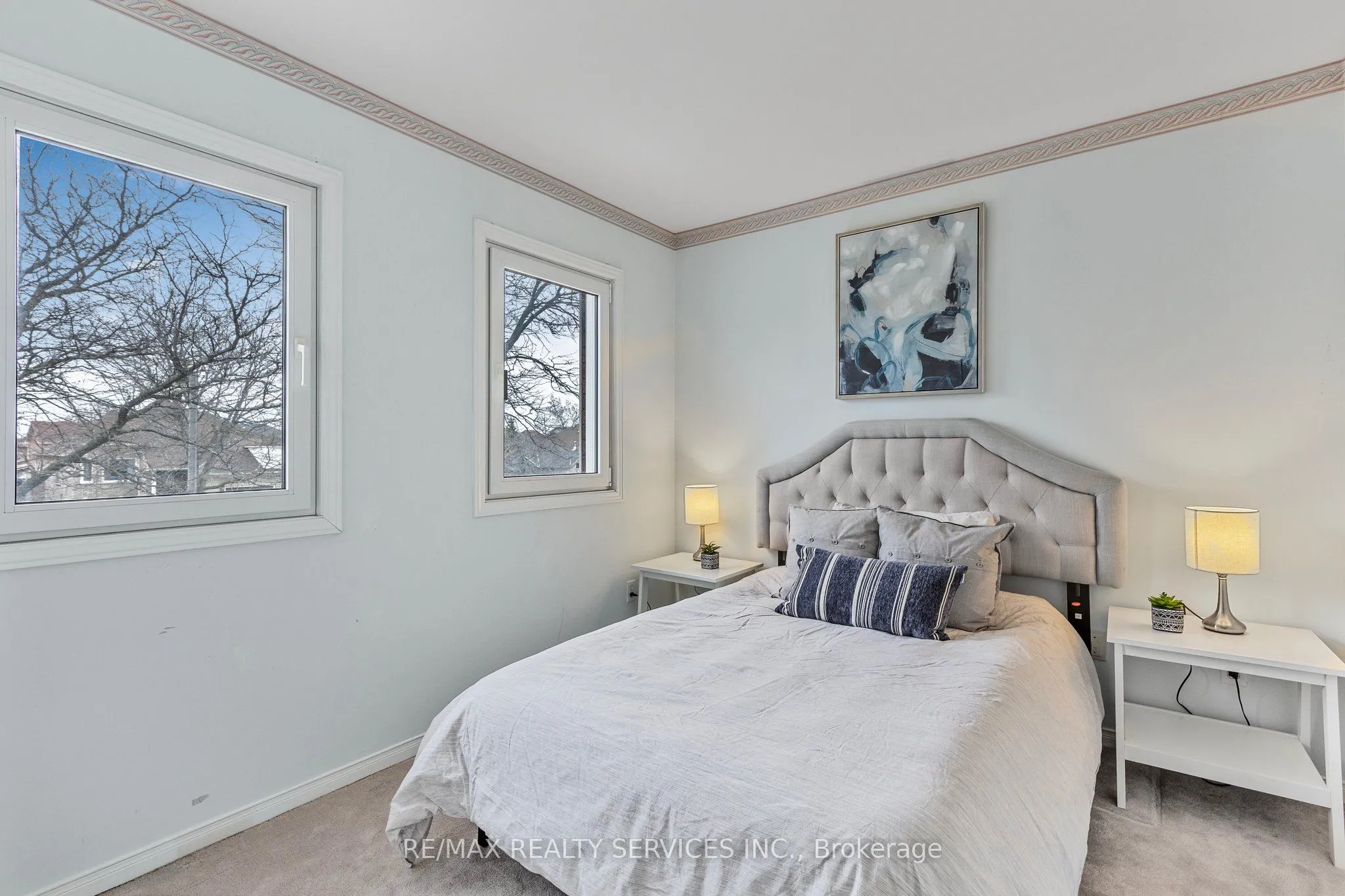 14 Livingston Drive, Caledon, ON L7C 1A7