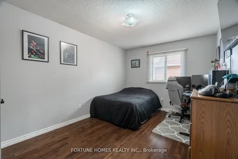 14 Shadywood Road, Brampton, ON L6Z 4M6