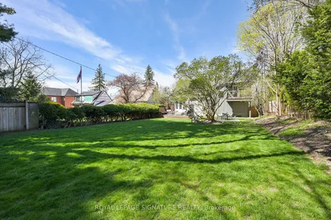 1445 Islington Avenue, Toronto, ON M9A 3K8