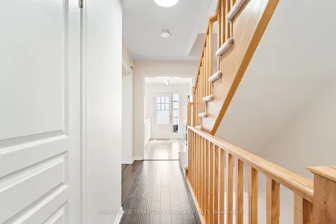 964 Nadalin Heights, Milton, ON L9T 8R2